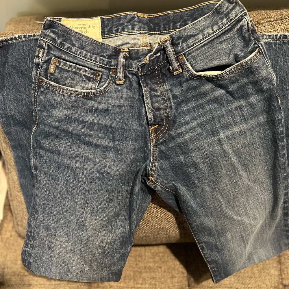 Men’s Abercrombie and Fitch jeans 28x30